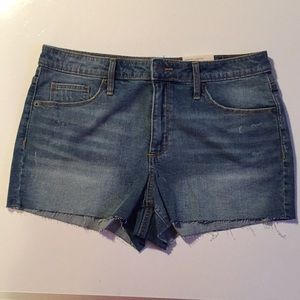 NWT Universal Threads HighRise Jean Shortie Shorts